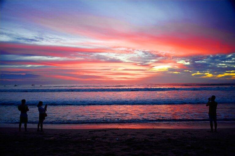 The Art of Gratitude Practice: Cultivating Appreciation for Everyday Moments